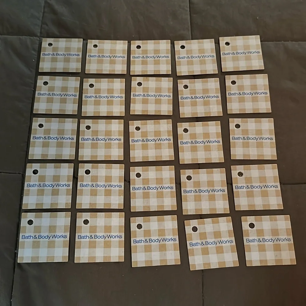 Bath & Body Works Small Cardboard Gingham Gift Tags
